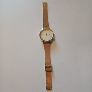 Komono The Estelle Women's Wristwatch Gold Mesh Quartz Japan Quartz Movt WR 3ATM